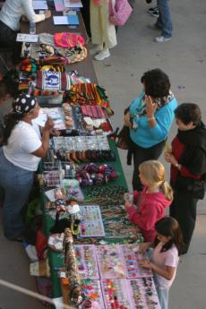 People who attended the Pe¤a took the time to purchase a variety of Latin American jewelry, art and clothing.