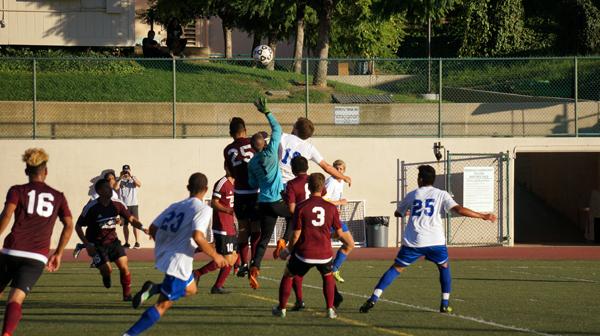 Santa Monica Corsairs Sink the Vaqueros