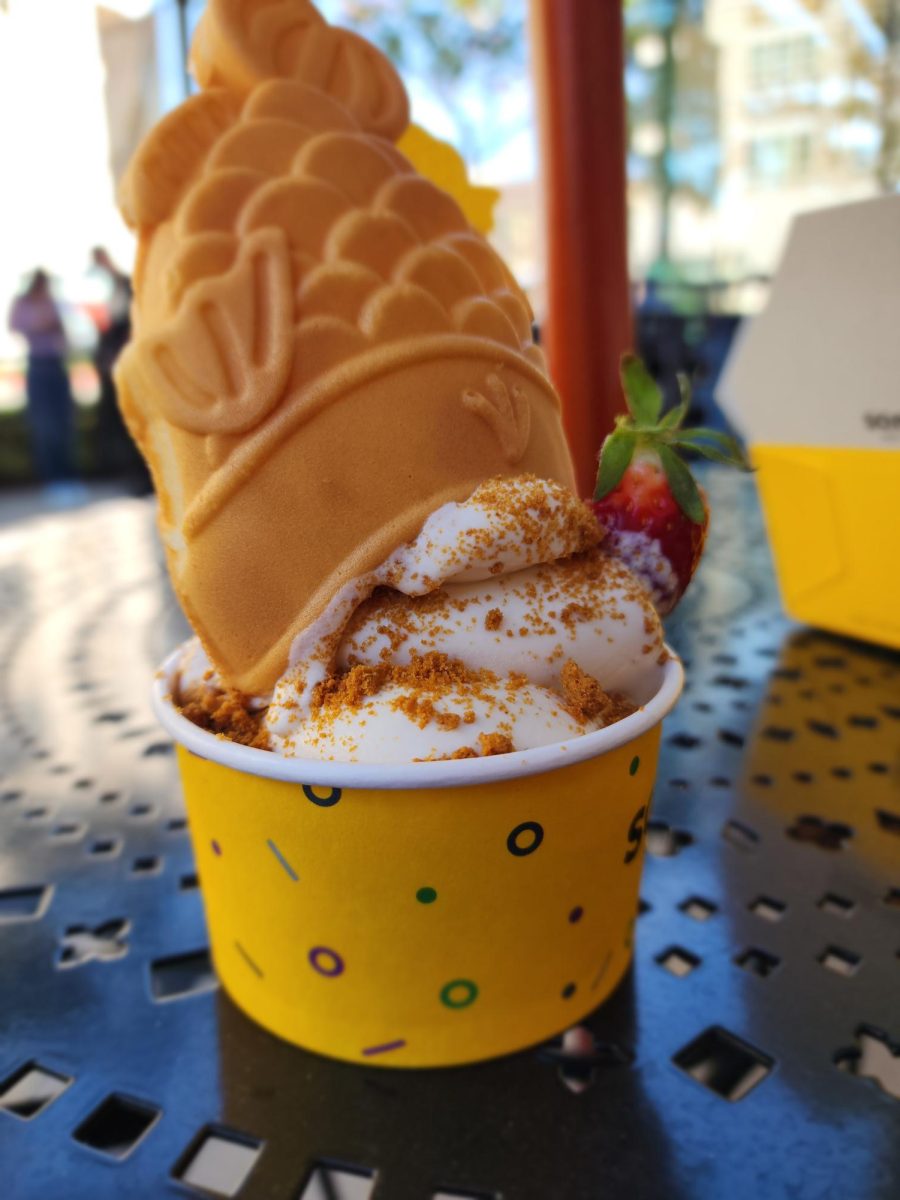 SomiSomi Opening Draws Sweet Tooths to Glendale